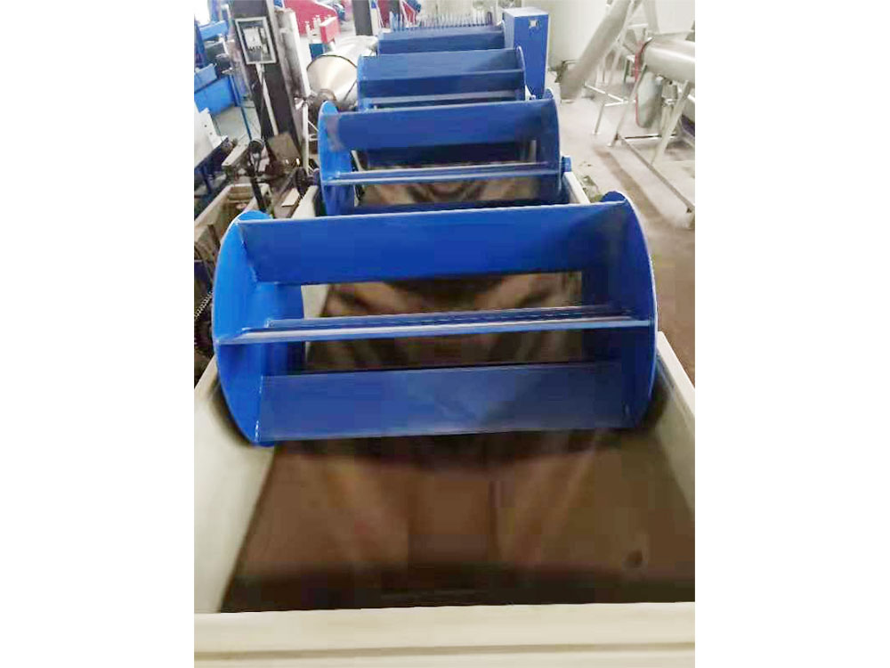 300公斤标准型浮水硬料破碎清洗流水线（自建池型）